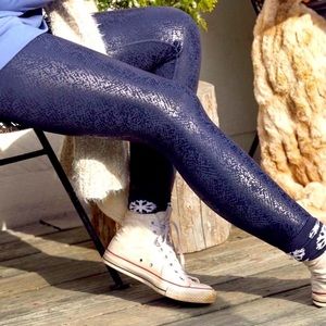 2/$55 🧘‍♀️ Aerie OFFLINE Hugger High Waisted Crackle Leggings 3/$80